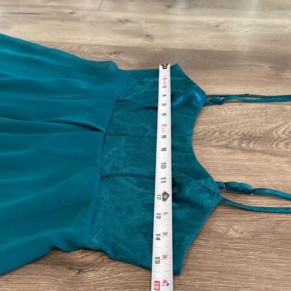 Victorias Secret Vintage Emerald Green Slip Size XS - Picture 9 of 11